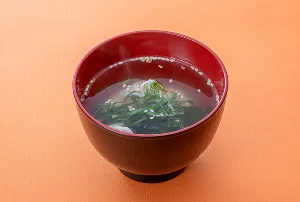 わかめスープ